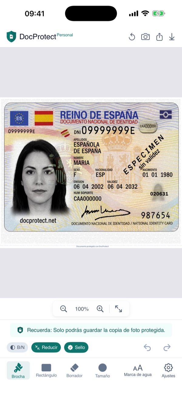 Documento de identidad con marca de agua en DocProtect para iPhone